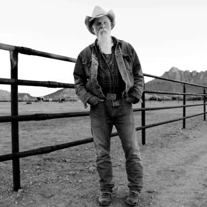 Seasick Steve - Keepin' The Horse Between Me And The Ground cover